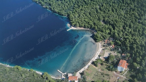 Poljoprivredno zemljište 20 000 m2 prvi red uz more – Dubrovnik okolica